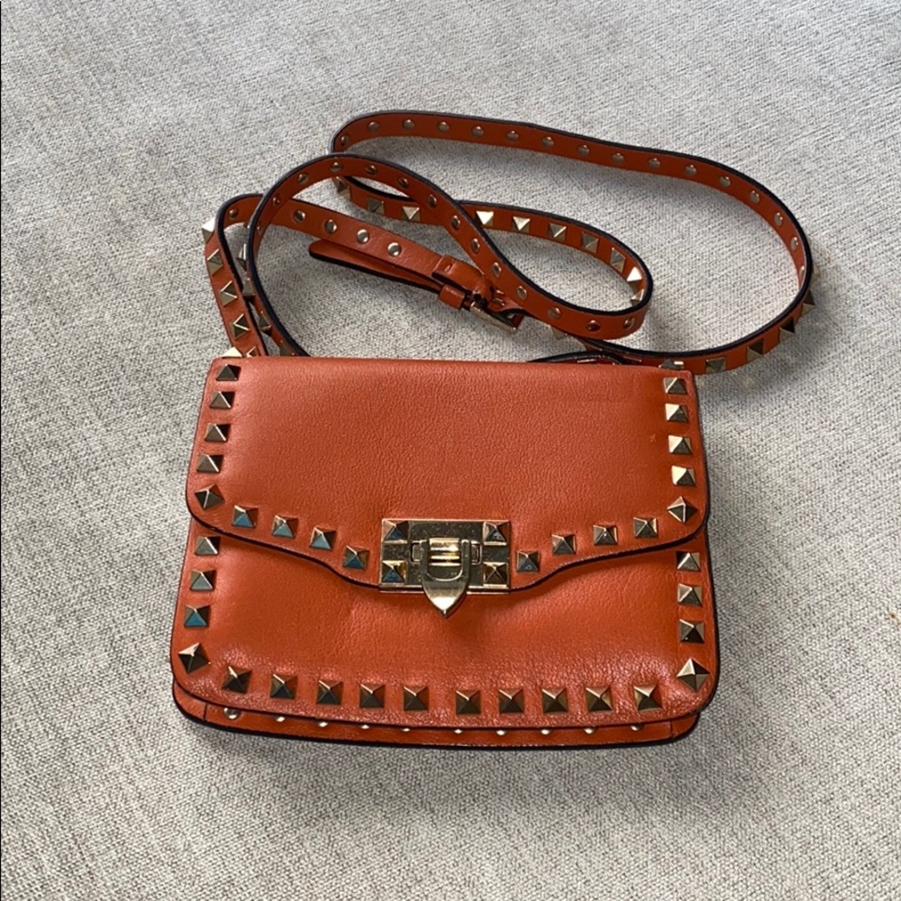 COPY - Valentino rockstud crossbody, authentic.